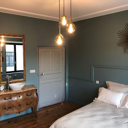 Les Chambres Berguoises Chambre Au Coeur De بيرج المظهر الخارجي الصورة