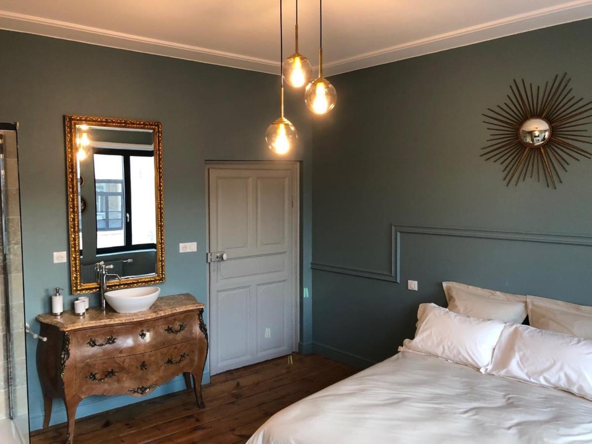 Les Chambres Berguoises Chambre Au Coeur De بيرج المظهر الخارجي الصورة